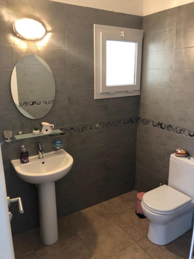 Reflex Apartment Spacious And Comfortable Nicosia Kültér fotó